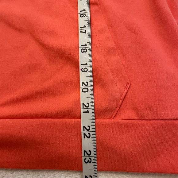 PUMA 1/2 zip pullover size large - Picture 3 of 6